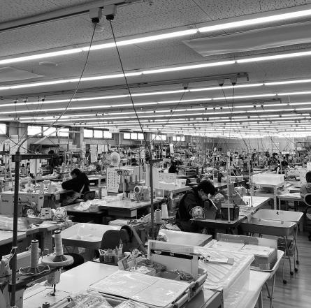 国内工場・職人の縫製風景