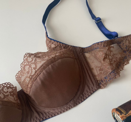 ブラウンルリュール