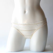 レギュラーショーツ
クラシックオフ