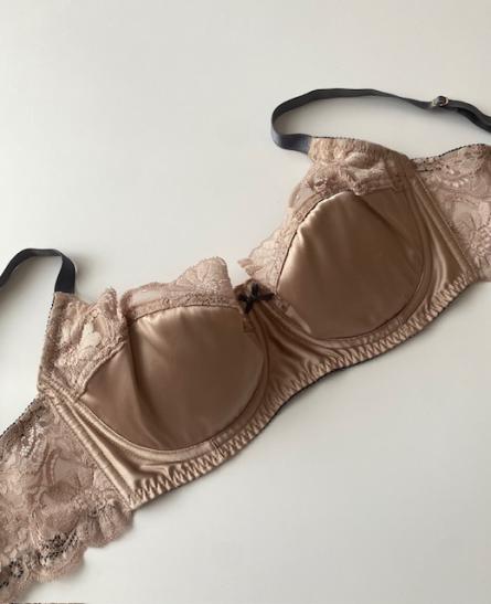 *ワイヤーブラ
Cannelle