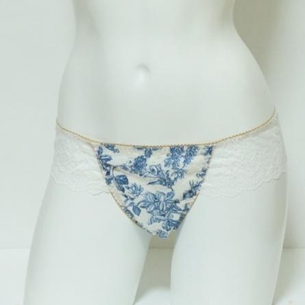 タンガ
Bleu Herbier
ブルー・エルビエ